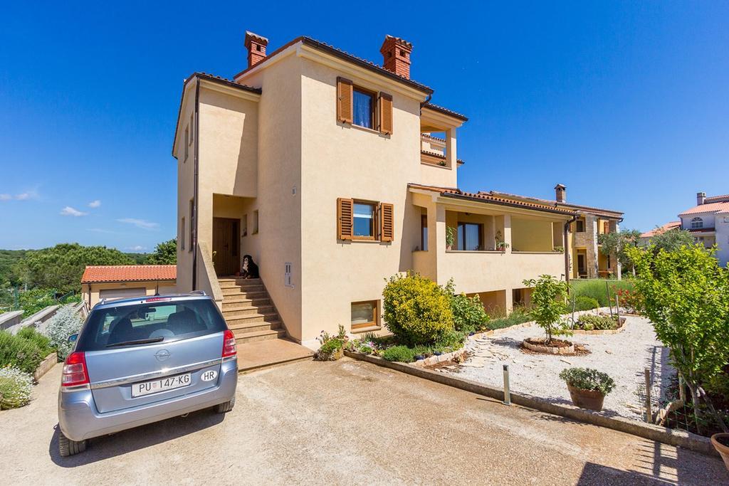 Apartments Buic Vinkuran Extérieur photo